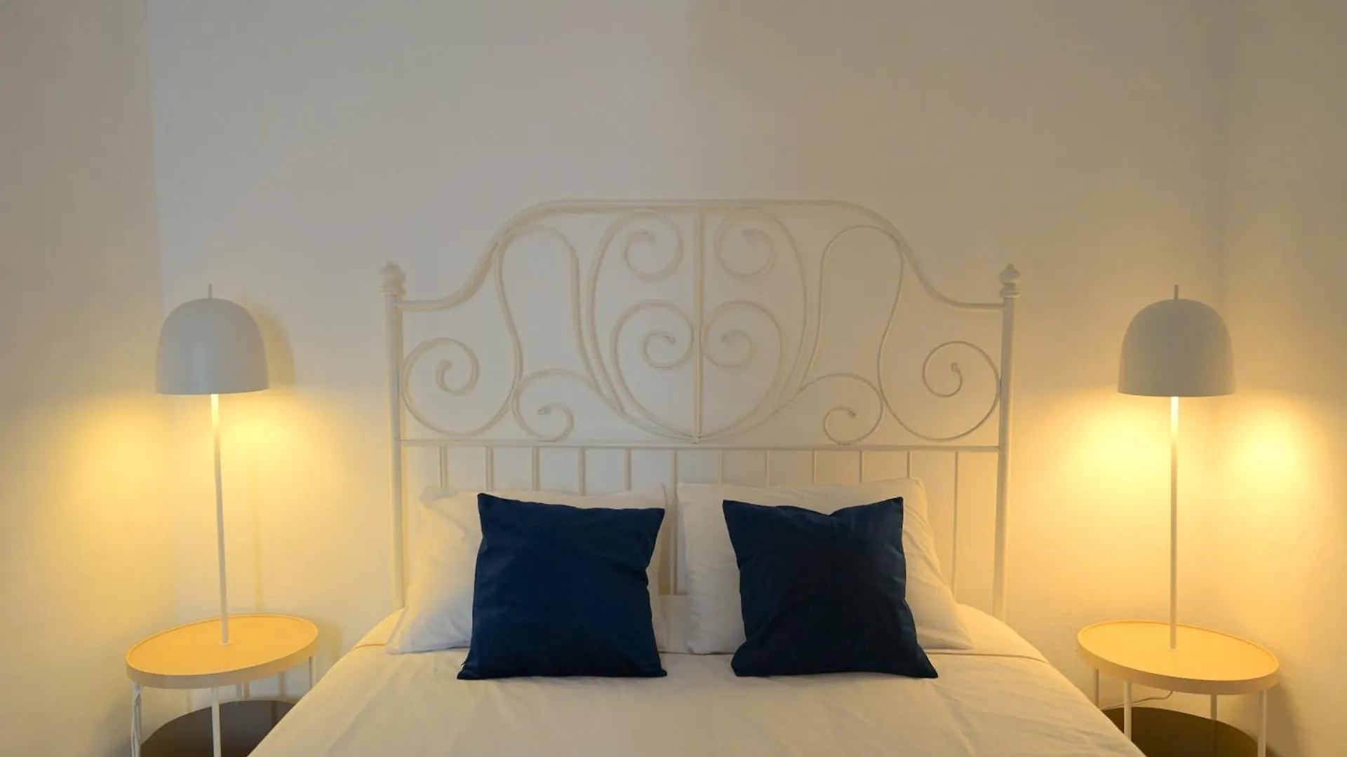 Cruz Cozy Apartment 2º Lisbon