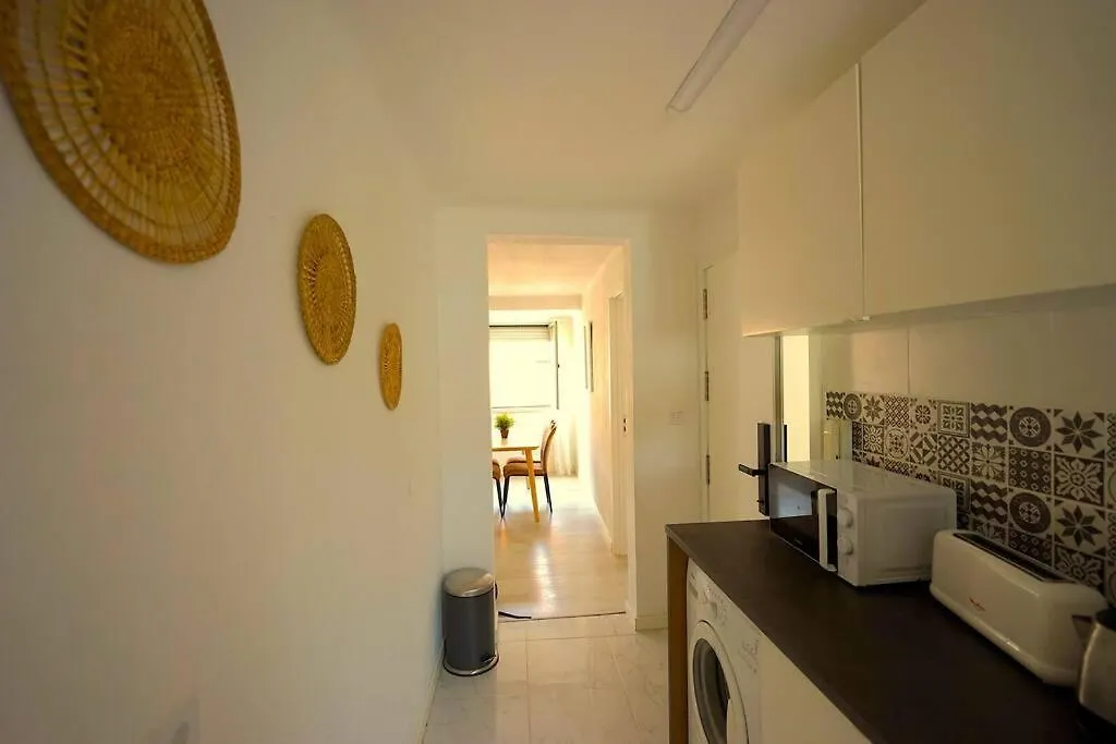 Cruz Cozy Apartment 2º Lisbon